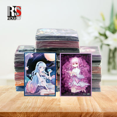 Las mangas de cartas de juego holográficas de cristal de piedra preciosa son imprescindibles para los profesionales de los negocios
