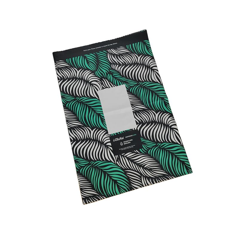 LDPE plástico Poly bolso de correo automático abanico bolsas de correo plegadas en un rollo tamaño personalizado